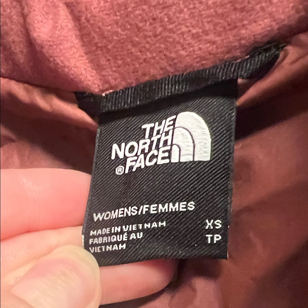 The North Face- Women's Metropolis Coat - Picture 4 of 13